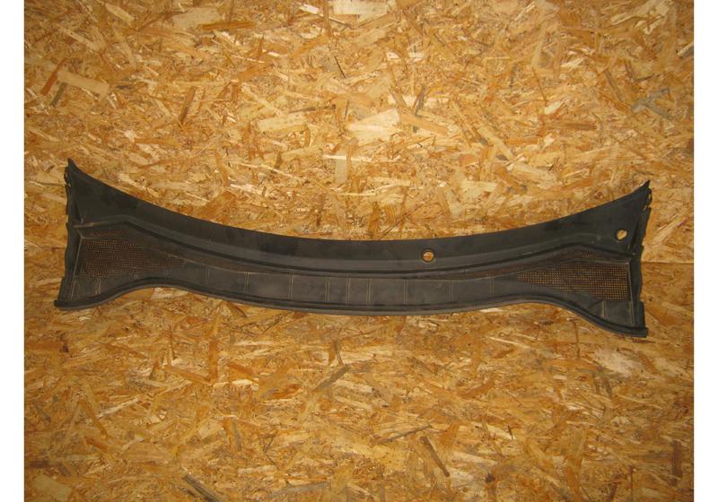 Планка под жабо Ford Escape 4 MK4