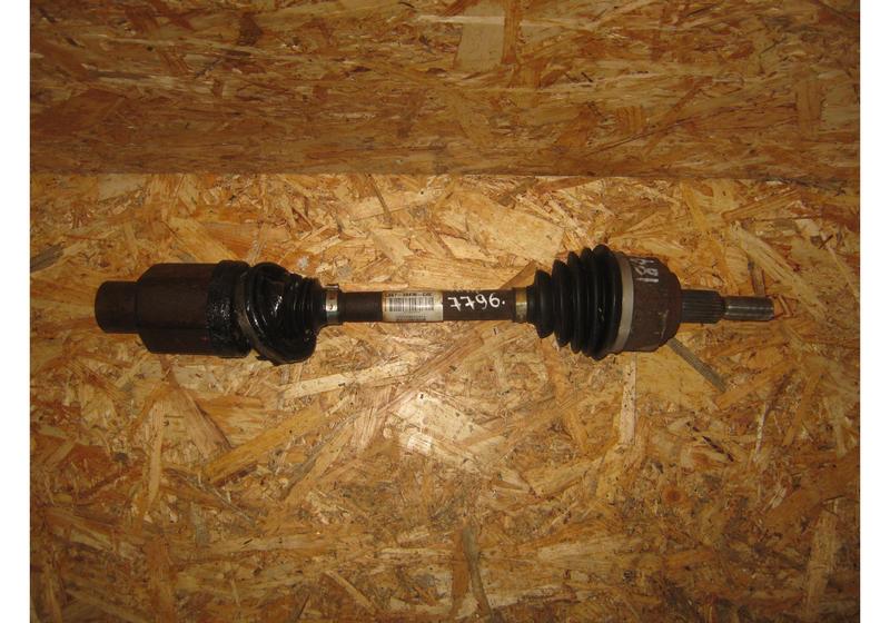 Привод передний правый