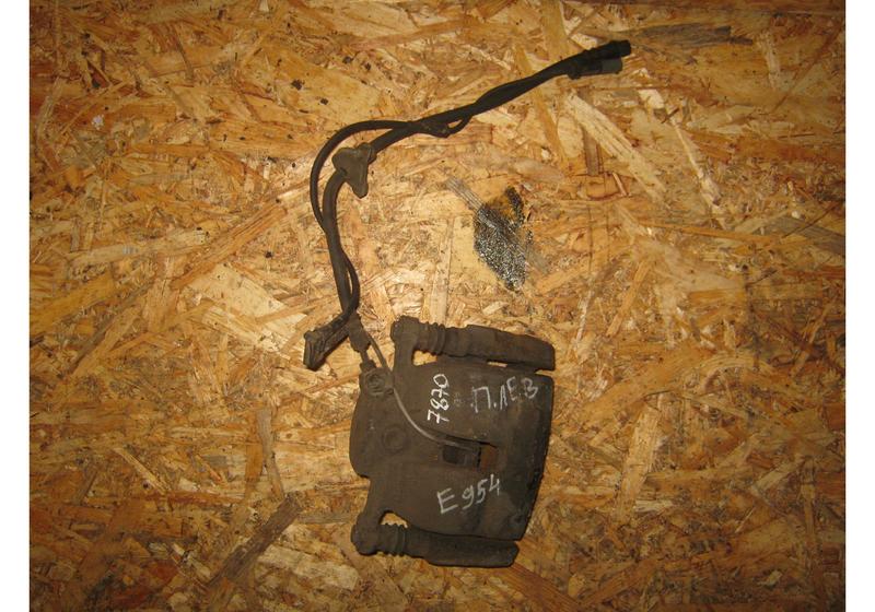 Суппорт передний левый Mini Clubman Cooper F54