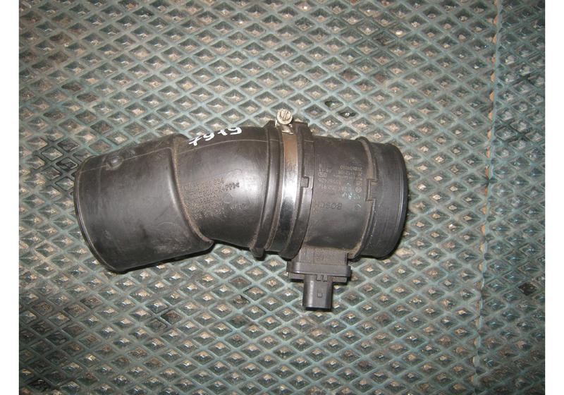 Расходомер воздуха (ДМРВ) Opel Astra J