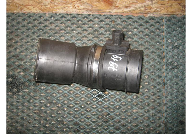 Расходомер воздуха (ДМРВ) Opel Astra J