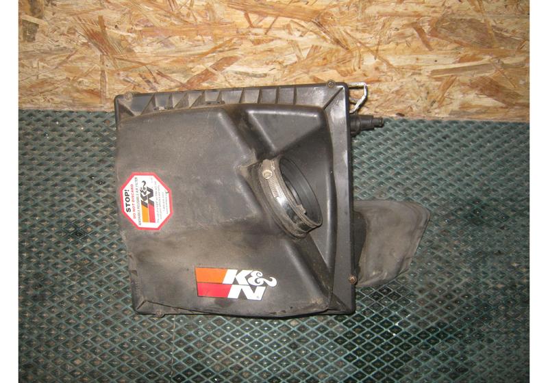 Корпус воздушного фильтра Opel Astra J