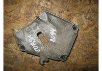 Кронштейн двигателя правый Opel Corsa D