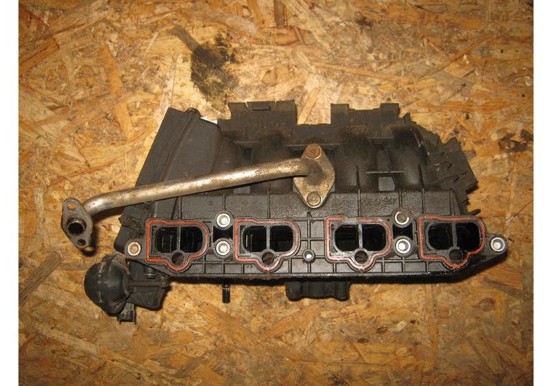 Впускной коллектор Opel Corsa D