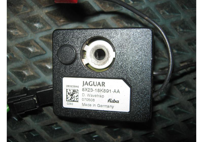 Усилитель антенны Jaguar XF X250