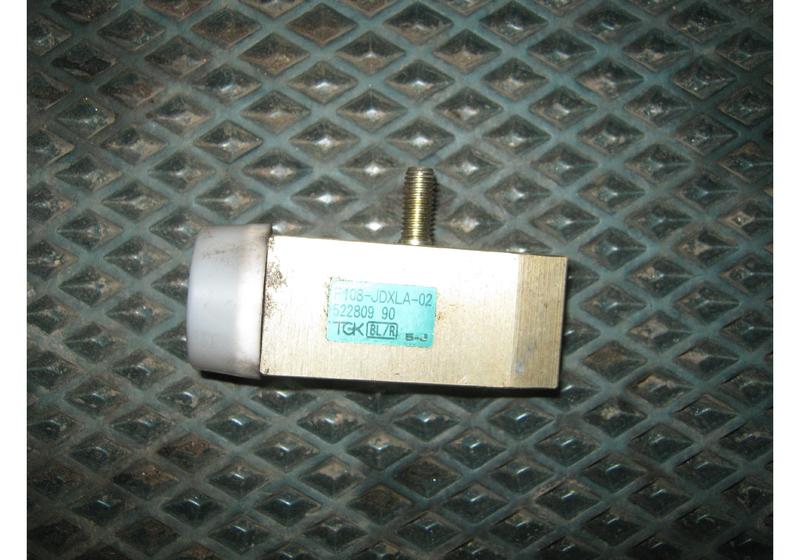 Предохранительный клапан TRW Kia Sorento 1 BL