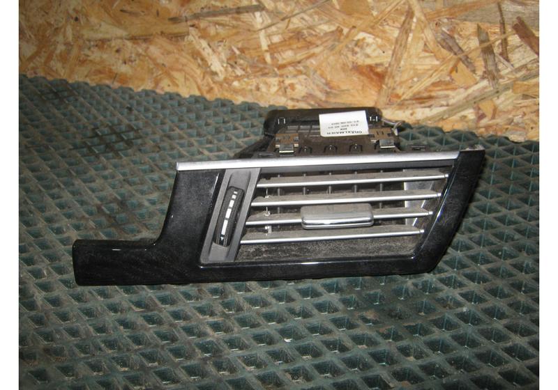 Дефлектор воздуховода Mercedes-Benz E-Класс W212