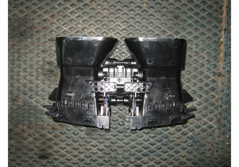 Дефлектор воздуховода Mercedes-Benz E-Класс W212