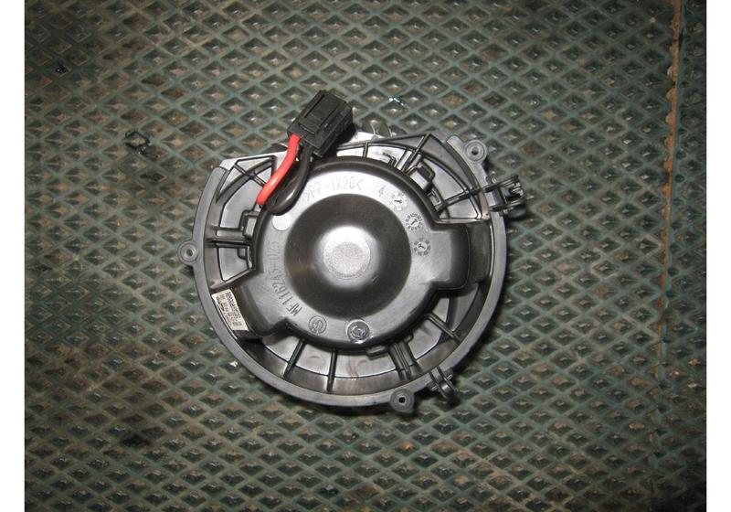 Моторчик печки Mini Clubman Cooper F54