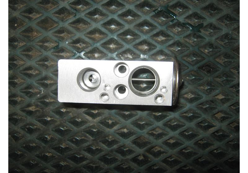 Предохранительный клапан TRW