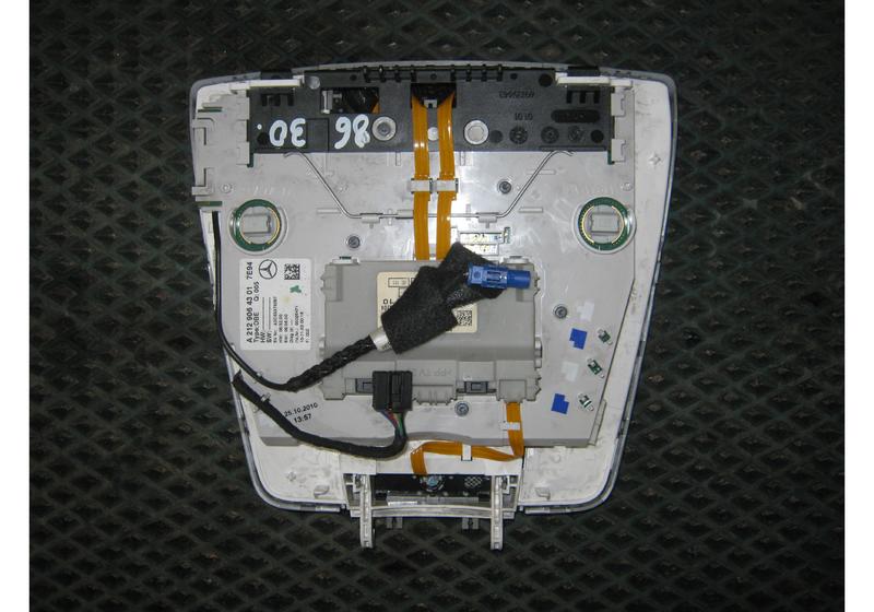 Плафон салонный Mercedes-Benz E-Класс W212