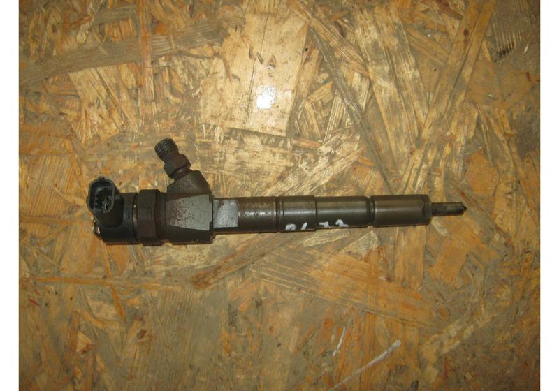 Топливная форсунка Opel Astra J