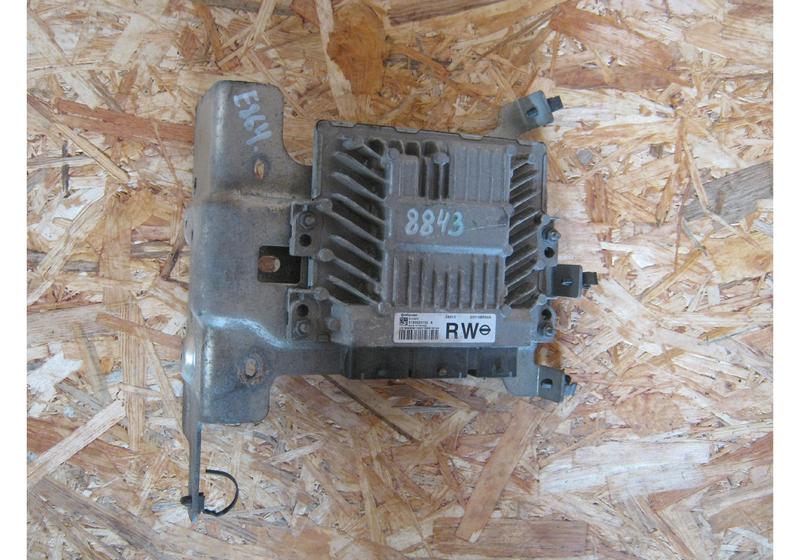 Блок управления двигателем Nissan Qashqai J10