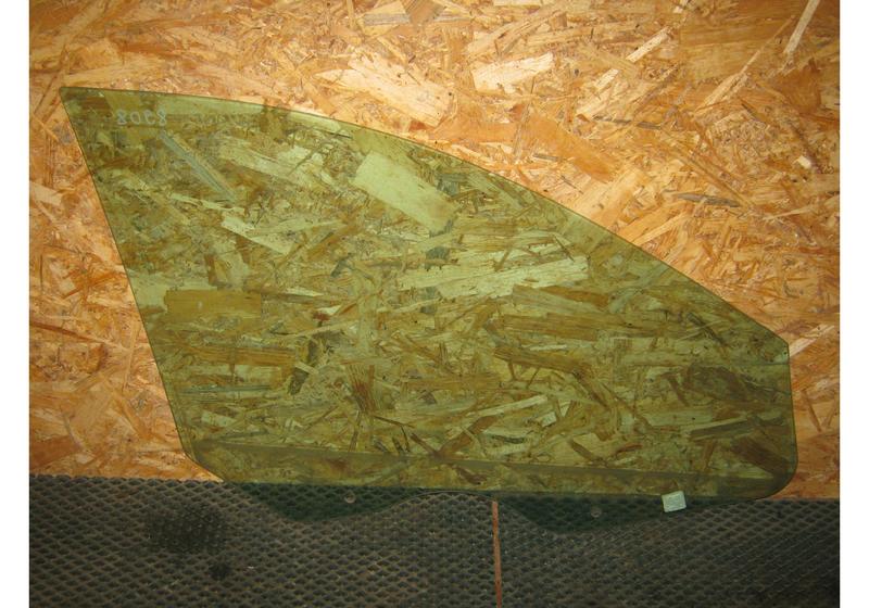 Стекло передней левой двери Ford Escape 4 MK4