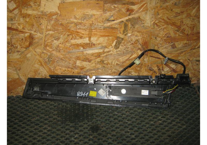 Накладка двери передней левой Ford Escape 4 MK4