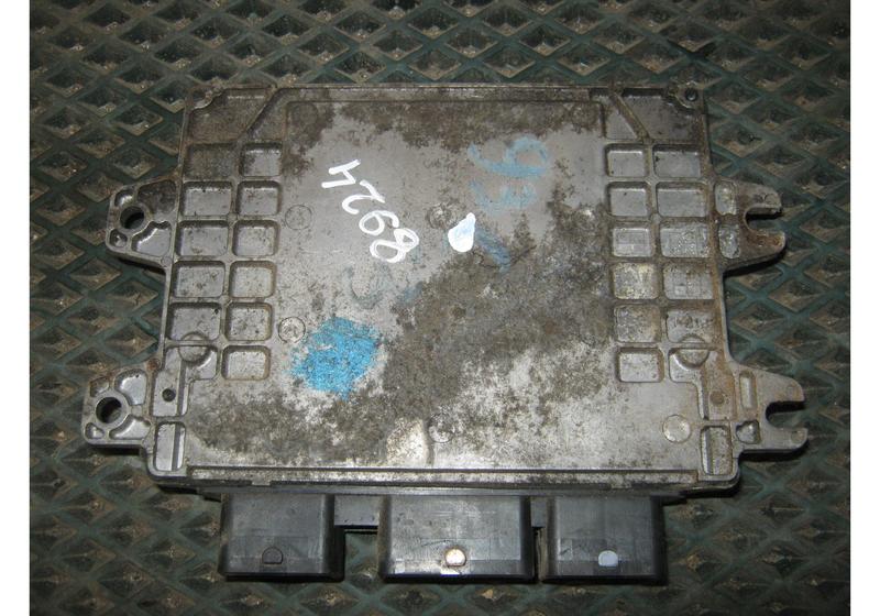 Блок управления двигателем Nissan Qashqai J10