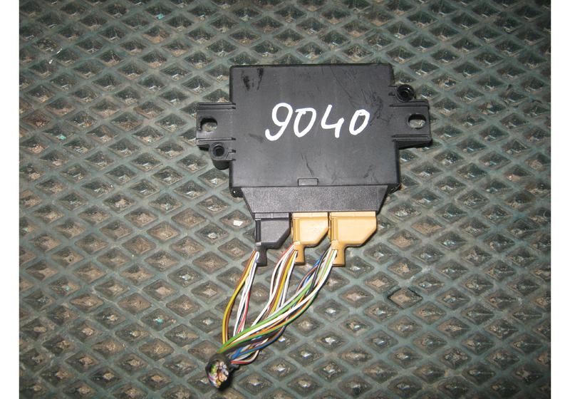 Блок управления парктрониками Ford Kuga 1