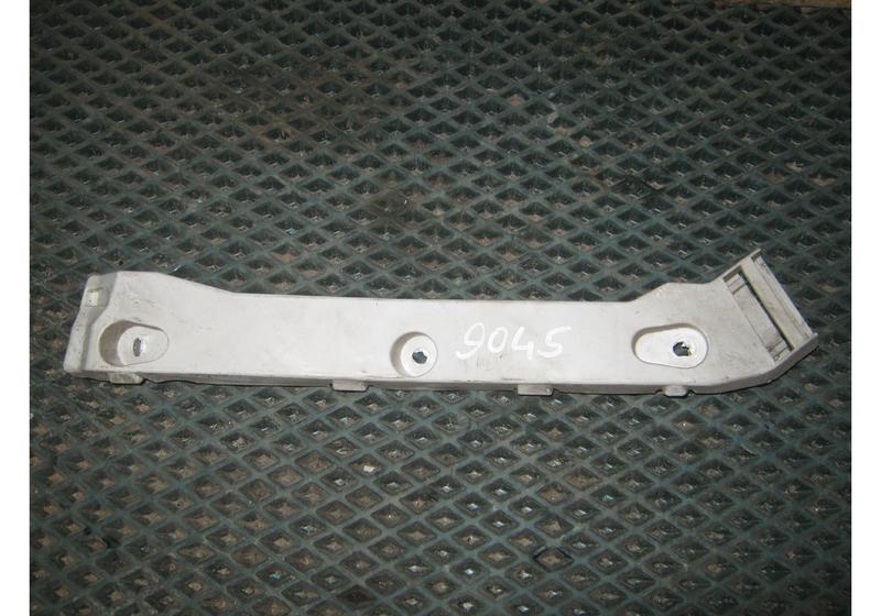 Кронштейн заднего бампера правый Ford Kuga 1