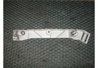 Кронштейн заднего бампера правый Ford Kuga 1