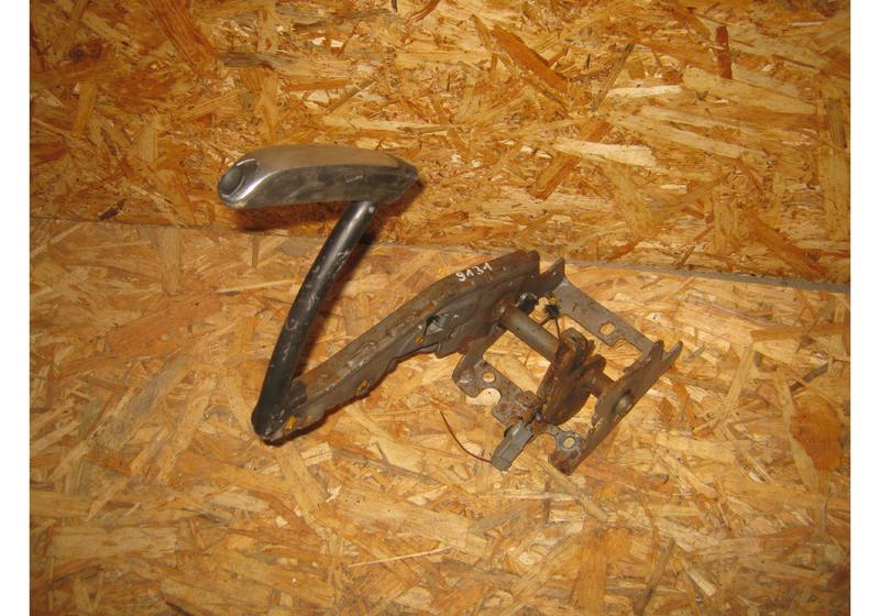 Ручник Ford Kuga 1