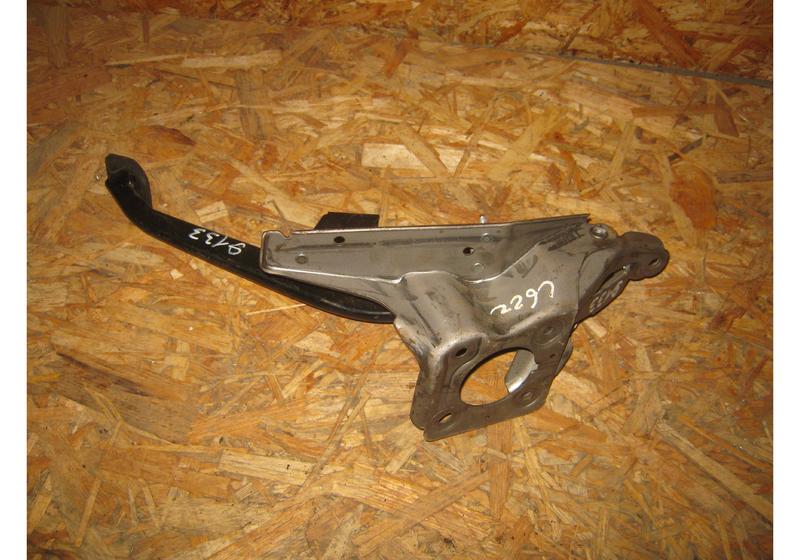 Педаль тормоза Ford Kuga 1