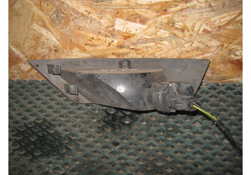 Фара противотуманная задняя Ford Kuga 1