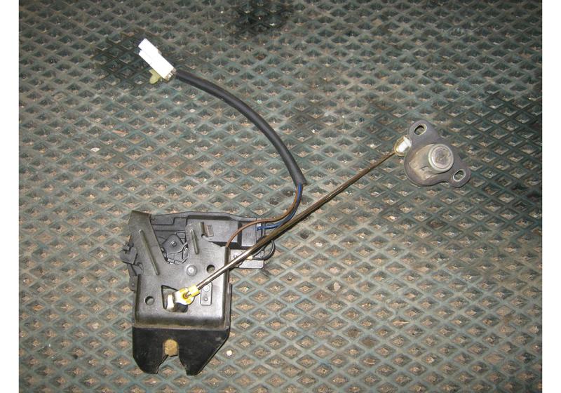 Замок багажника Chevrolet Lacetti 