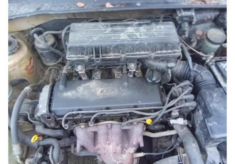 Двигатель Kia Rio 1