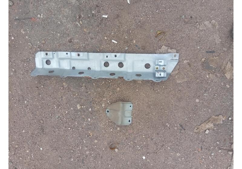 Кронштейн (крепление) Mitsubishi Pajero 2