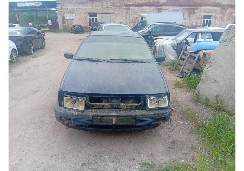 Запчасти Volkswagen Passat 1.8 MT (90 л.с.)